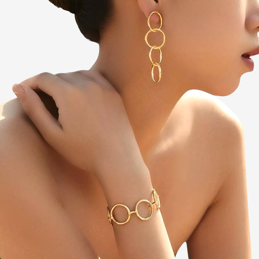 Gold O-Link Chain Earrings